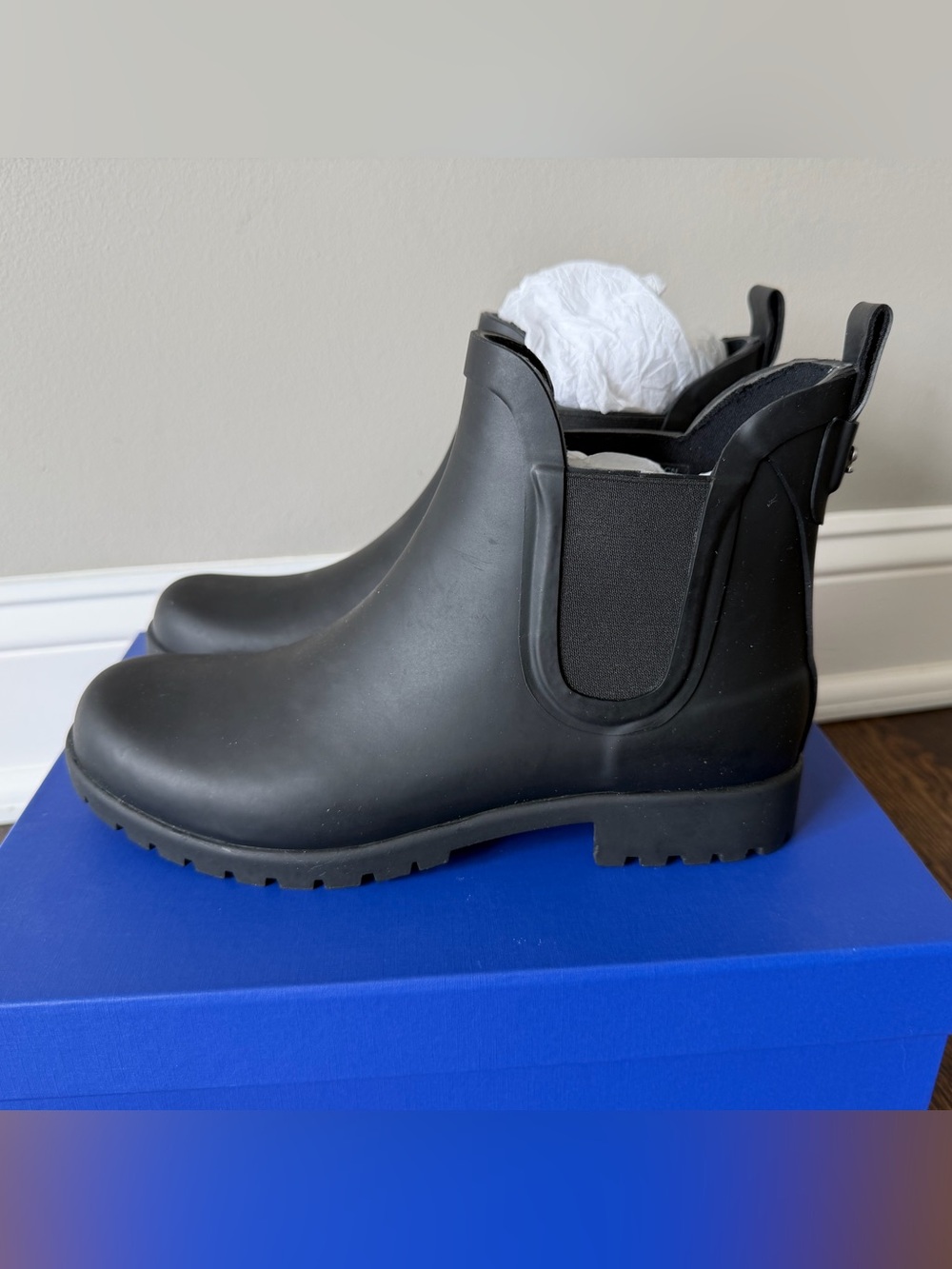 NWB- Stuart Weitzman Reign Bootie